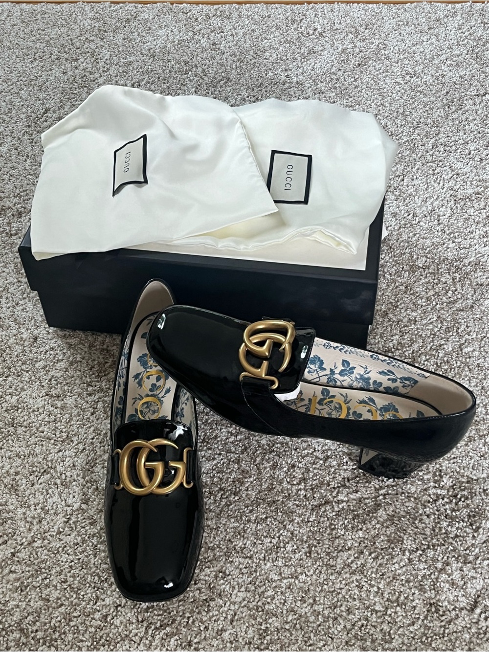 Gucci Women's Black Patent Leather Marmont Loafers-BRAND NEW